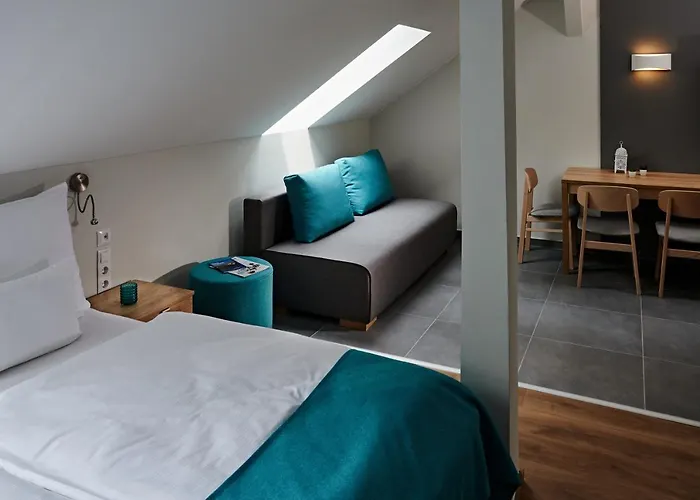 Hotel Adalbert Szent Tamás Ház 3*
