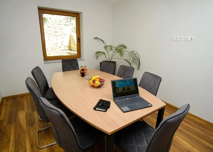 Szálloda Adalbert Szent Tamás Ház 3*